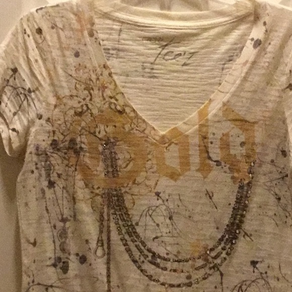 Cache tee - Picture 2 of 3